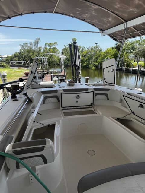 Boat and outboard service work