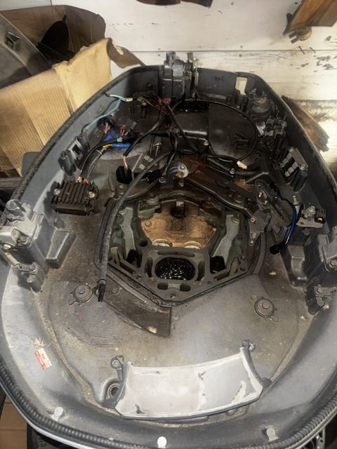 Boat and outboard service work